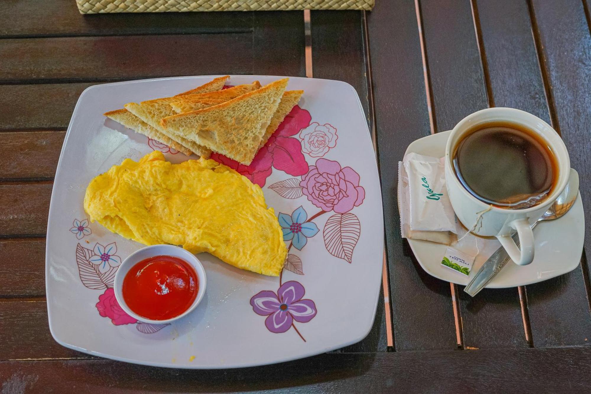 Banyuwedang Made Taro - Menjangan Homestay מראה חיצוני תמונה