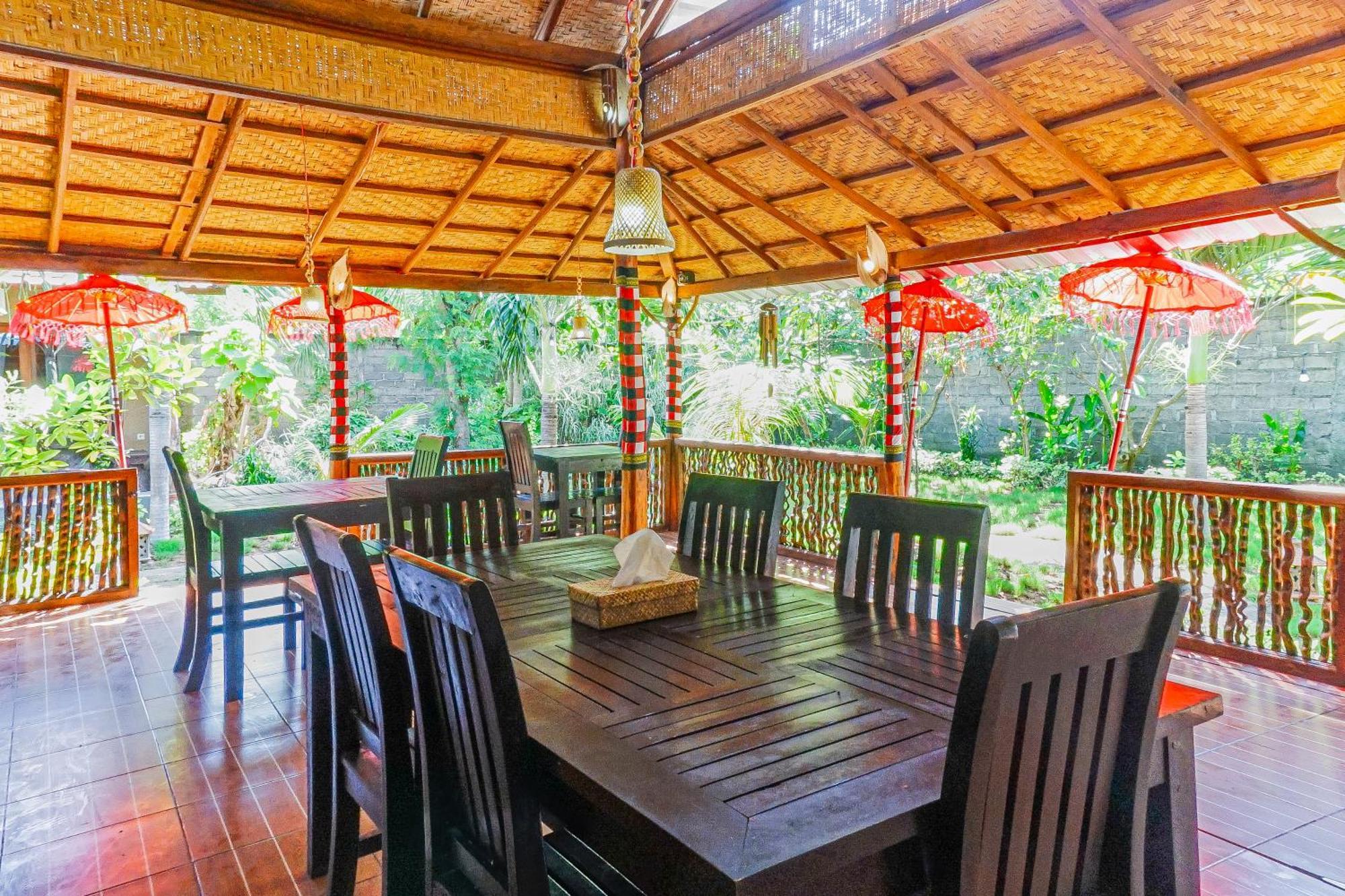 Banyuwedang Made Taro - Menjangan Homestay מראה חיצוני תמונה