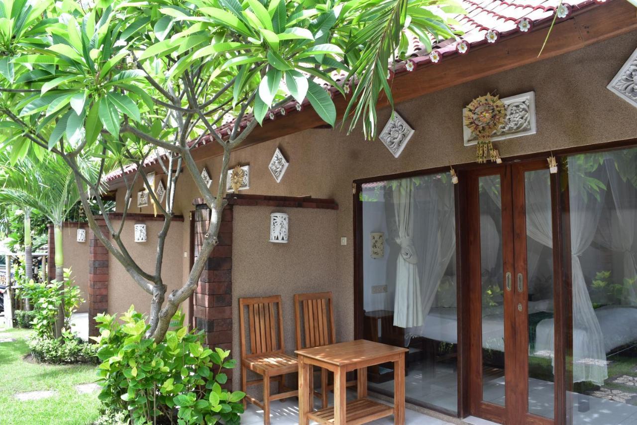 Banyuwedang Made Taro - Menjangan Homestay מראה חיצוני תמונה